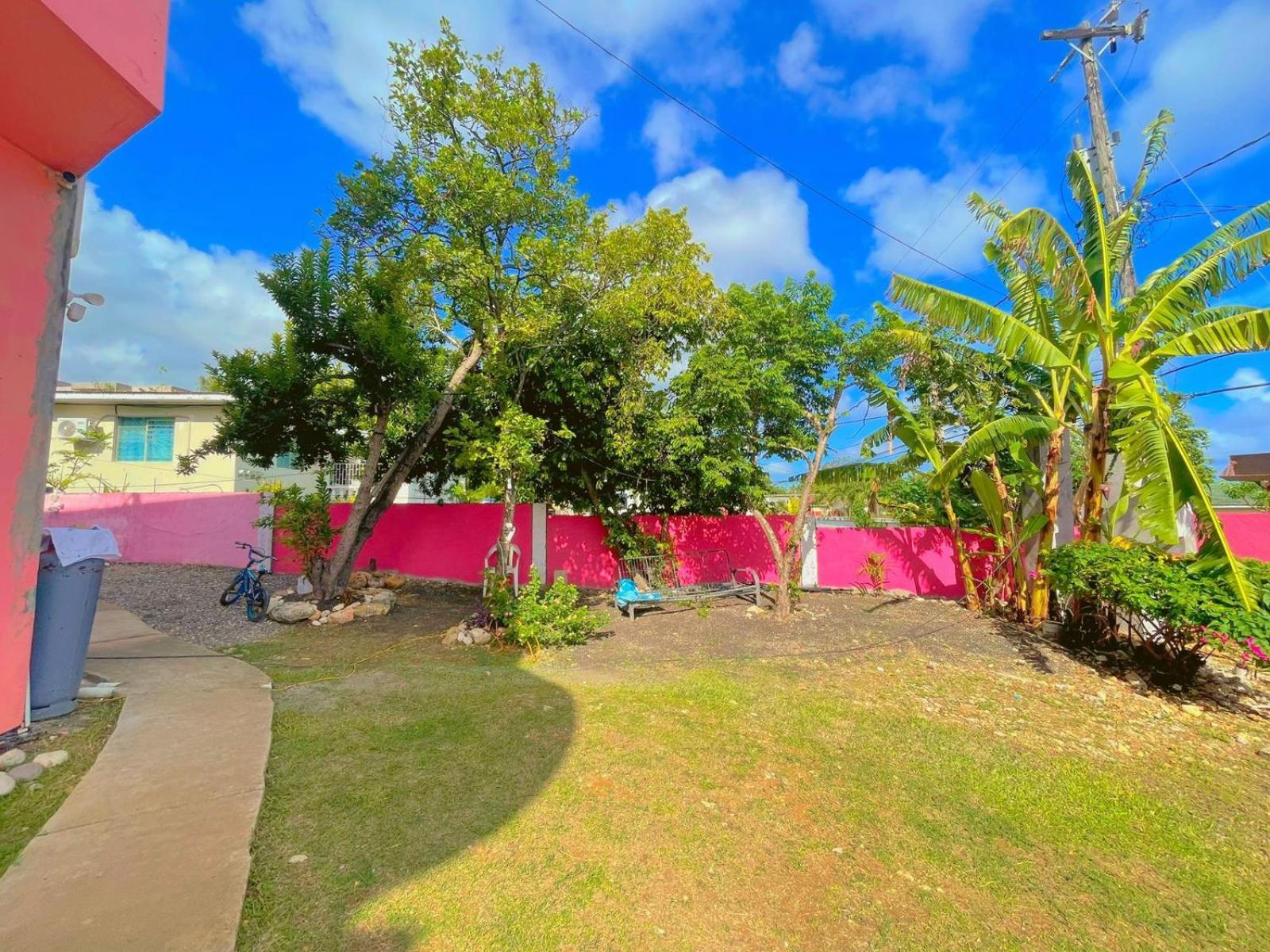 A Taste Of Jamaica Lavern'S Place Ocho Rios Exterior foto